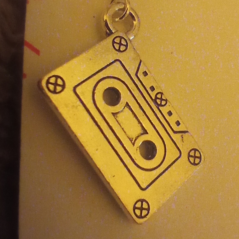 Set of 2 Dangle Earrings Silver Tone Cassette Tape & Microphone NWOT - Picture 7 of 8